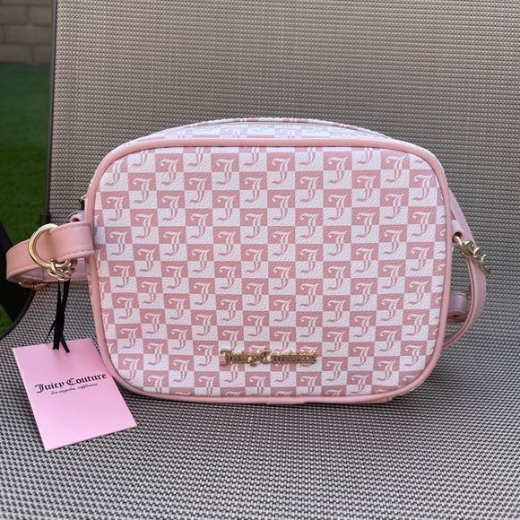 Juicy Couture Handbags - Juicy Couture Crossbody Bag